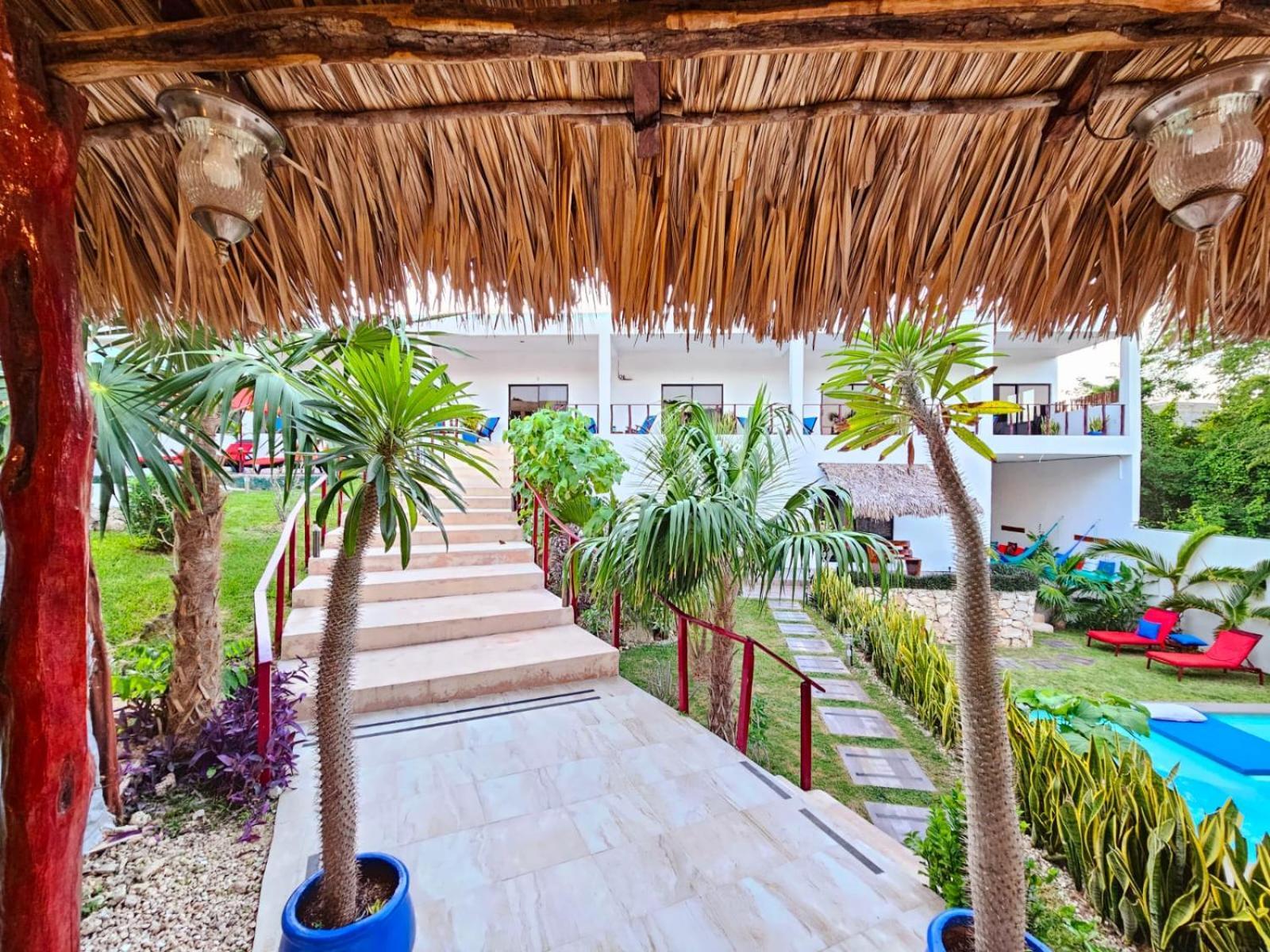 Mayan Majesty Boutique Hotel